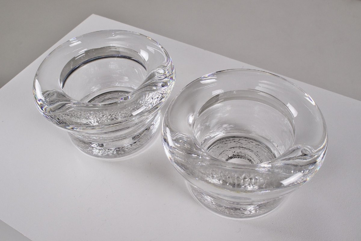 Deux doubles appliques « Cylindres » en verre moulé et laiton, années 70.-photo-2