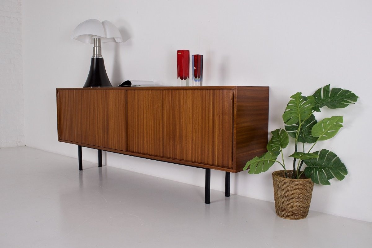 Large Modernist Sideboard With Sliding Doors-photo-4