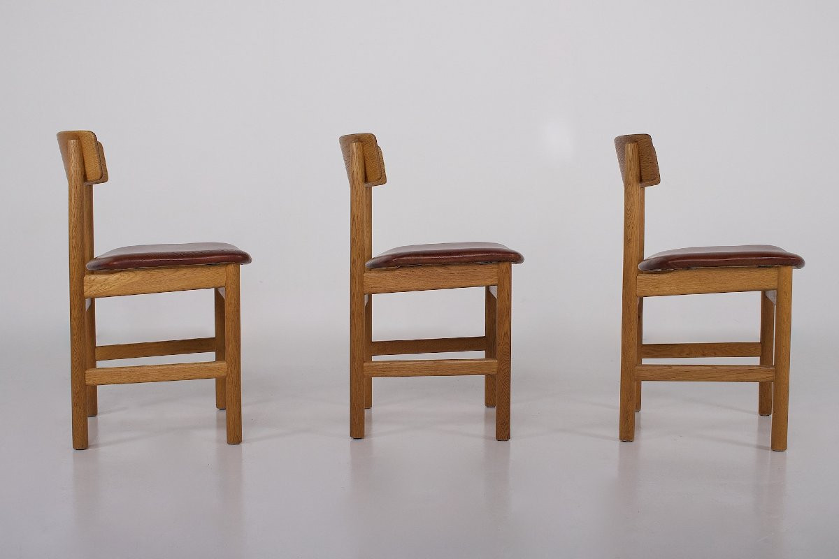  Ensemble de  trois chaises modèle "236" en chêne et cuir , Børge Mogensen.-photo-3