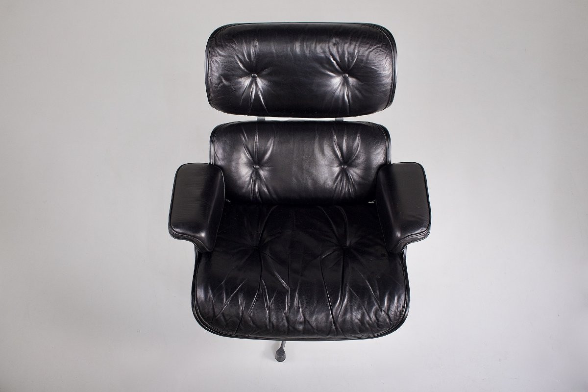 Charles & Ray Eames Lounge Chair And Ottoman Black-photo-3