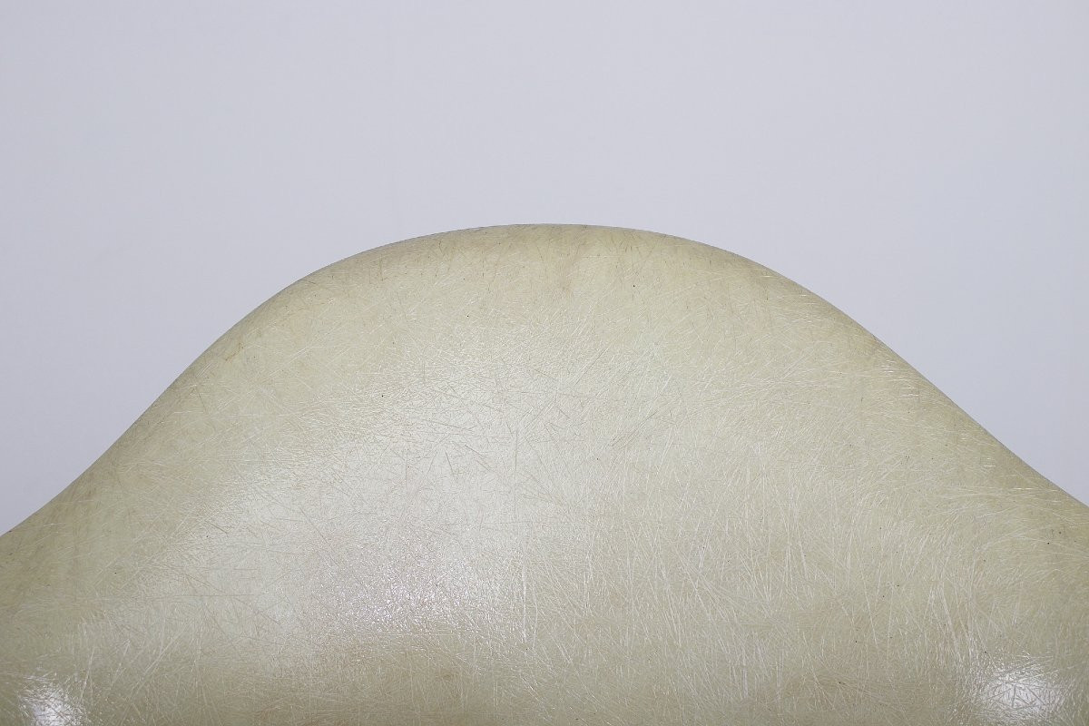 Chaises PAW Charles Eames Herman Miller et Zenith Plastics-photo-2