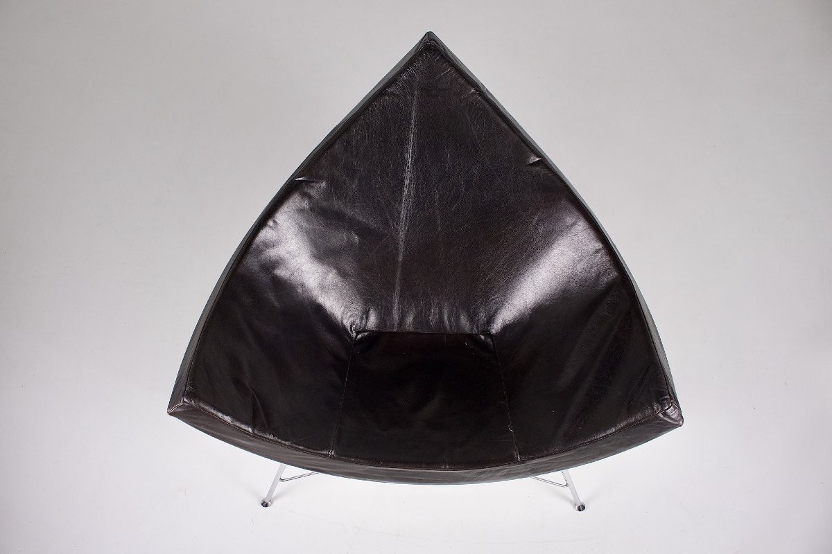 Fauteuil en cuir noir modèle "Coconut", George Nelson pour Herman Miller, années 60.-photo-1