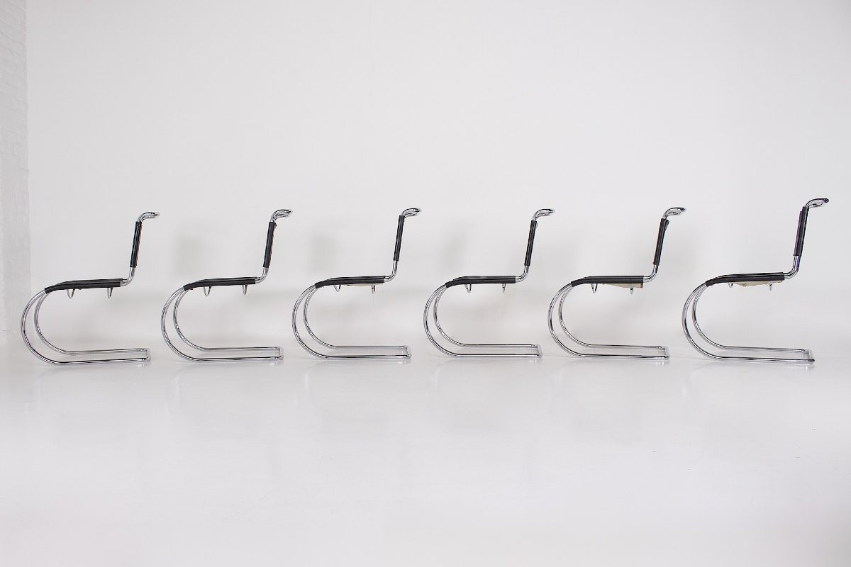 ensemble de six chaises modèle "MR 10" dessinées par Mies Van Der Rohe pour Thonet, années 60.-photo-3