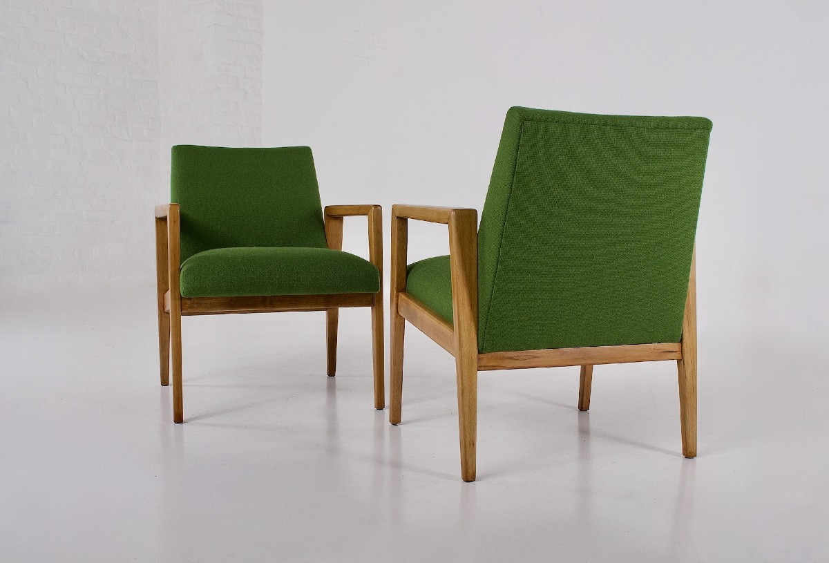 Paire de Fauteuils Modernistes années 1950