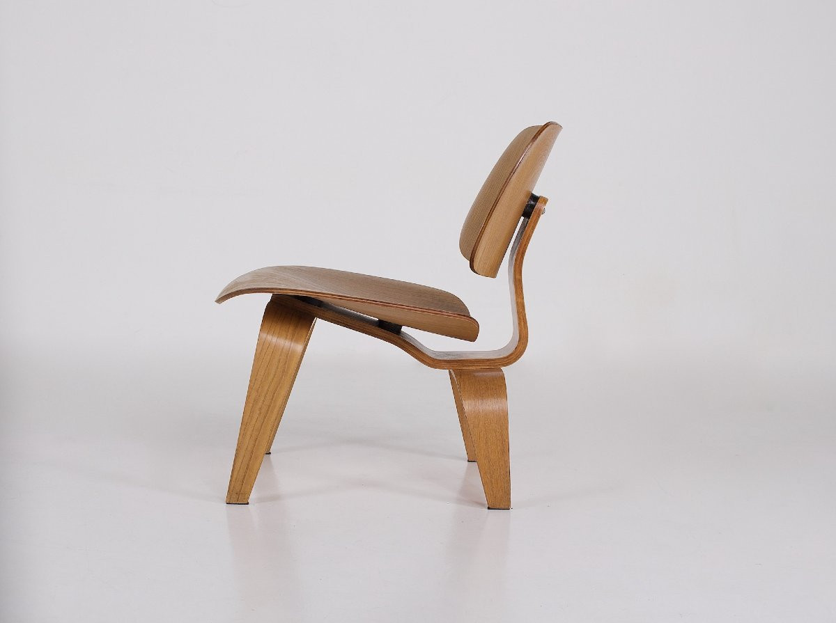Chaise modèle  LCW en frêne, Charles et Ray Eames, années 40.-photo-2