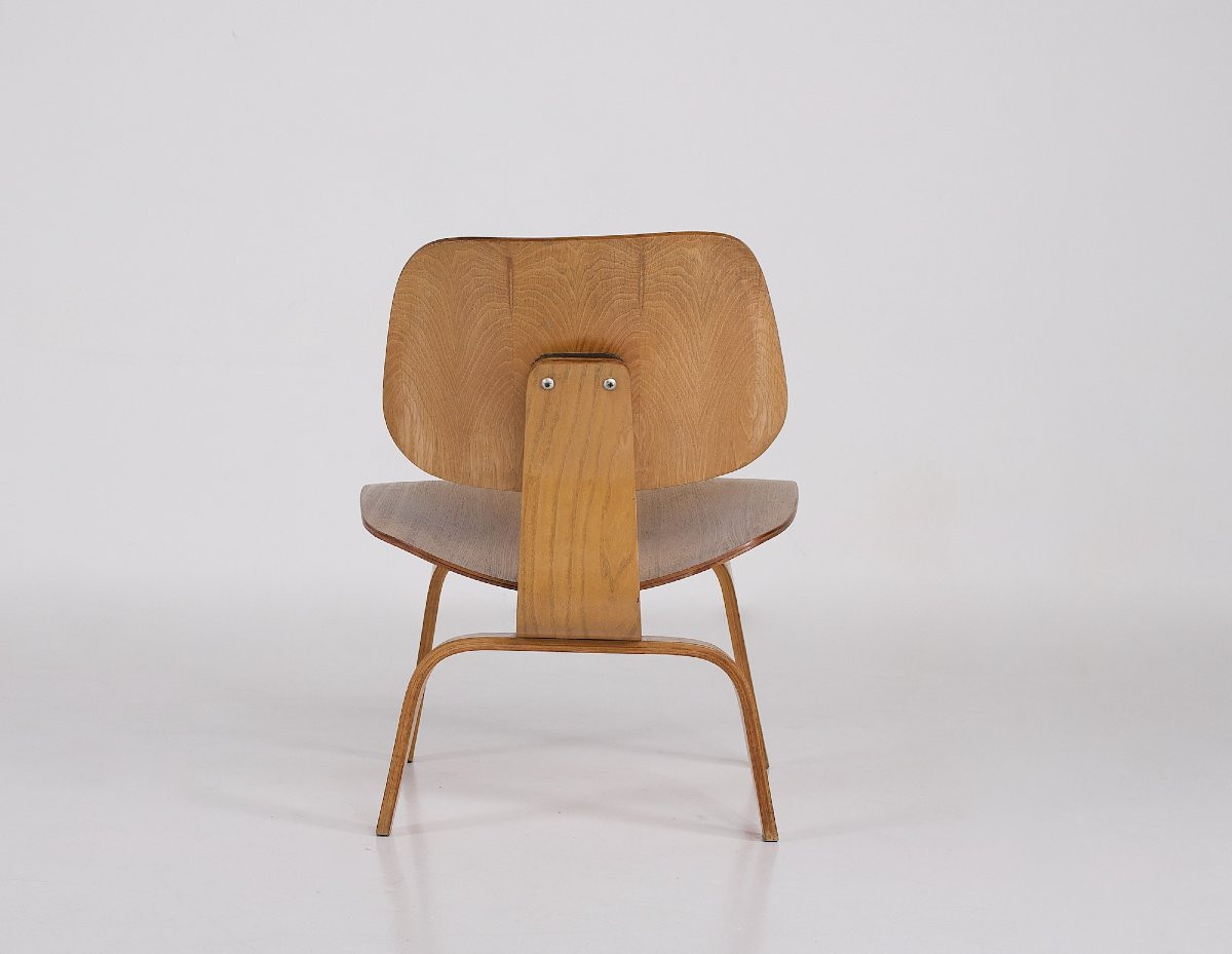Chaise modèle  LCW en frêne, Charles et Ray Eames, années 40.-photo-4