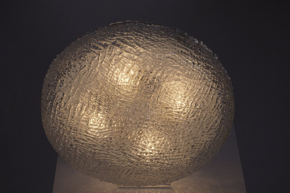 Suspension  en verre givré, édition Kaiser, années 70.