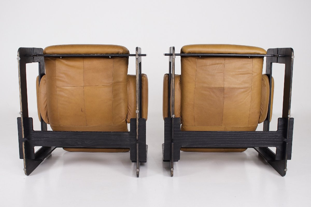 Deux  fauteuils  en cuir, modèle "Rover" par Arne Jacobsen pour Asko, années 60.-photo-3