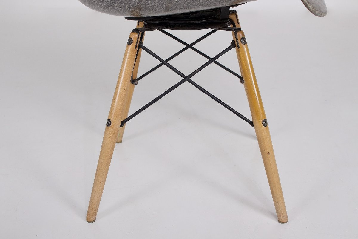 Paw Swivel Chair In Fiberglass, Charles & Ray Eames For Herman Miller, Circa 1953-photo-4