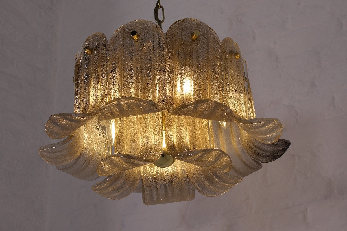 Mazzega, Pendant Light With Petals In Gold Murano Glass