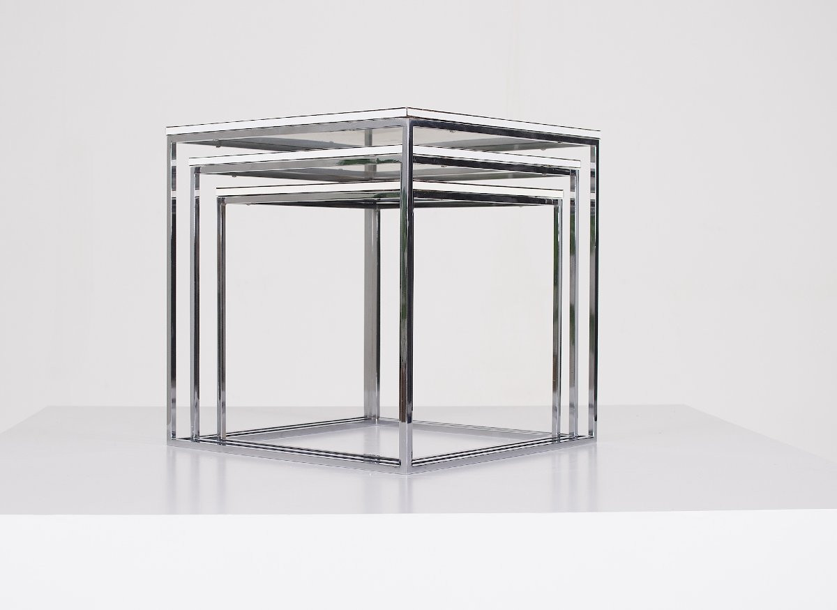 Three Minimalist Nesting Tables-photo-2