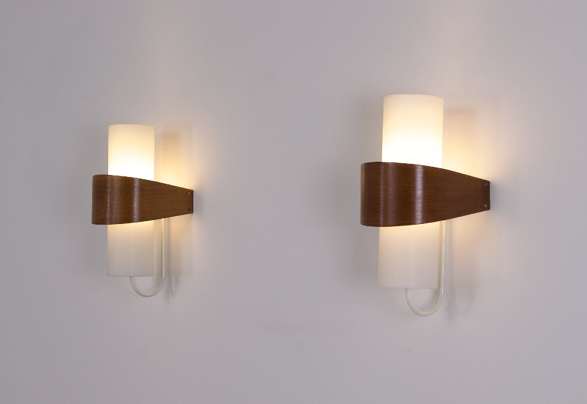 Pair Of Nx 40 Wall Lights - Louis Kalff For Philips