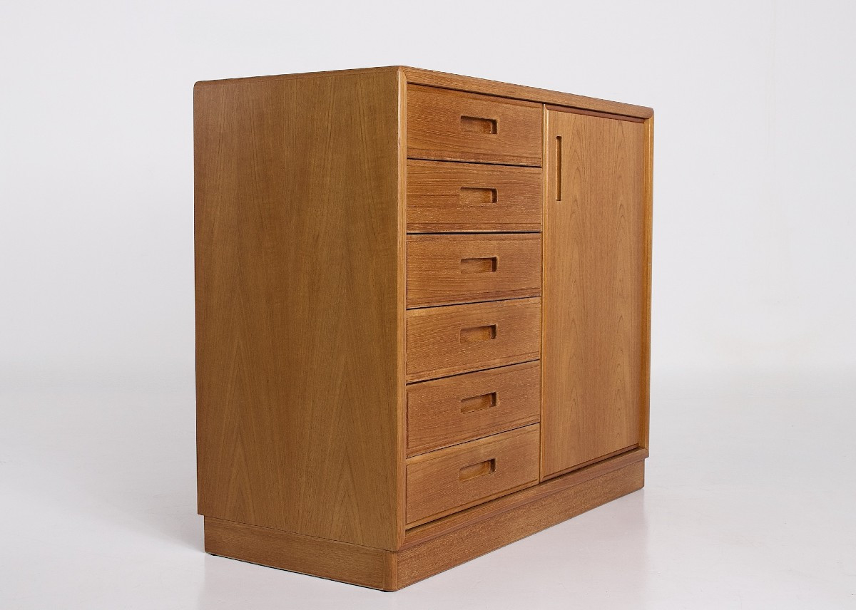Buffet scandinave en teck – 1 porte, 6 tiroirs, années 1970