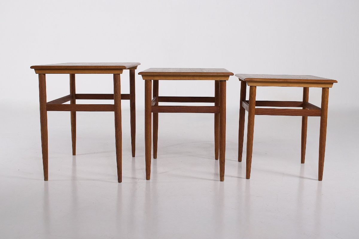 Set de trois tables gigognes scandinaves en teck-photo-1