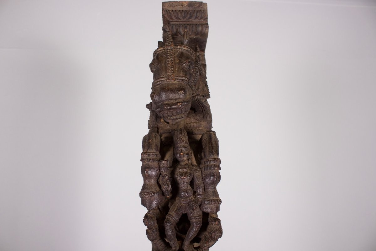 Large Chettinad Door Brackets – Yalis And Horsemen, 19th Century-photo-7