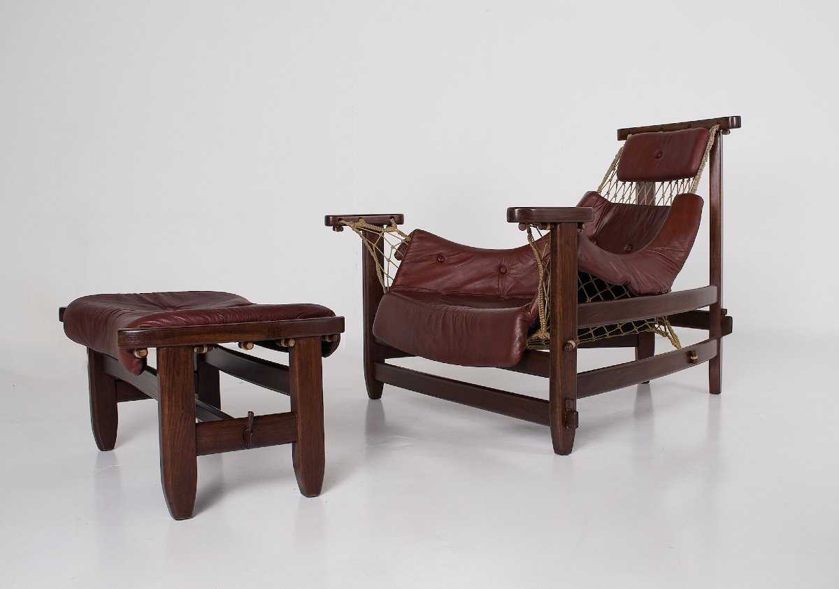 Fauteuil et repose-pieds en cuir, cordage et palissandre, Jean Gillon, années 60