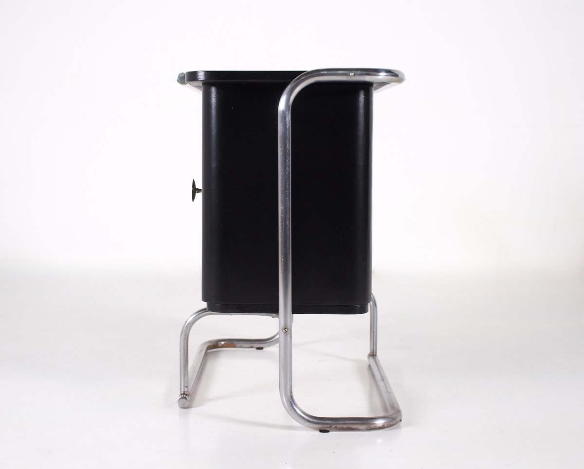 Bauhaus Side Table, 1920s–1930s.-photo-3