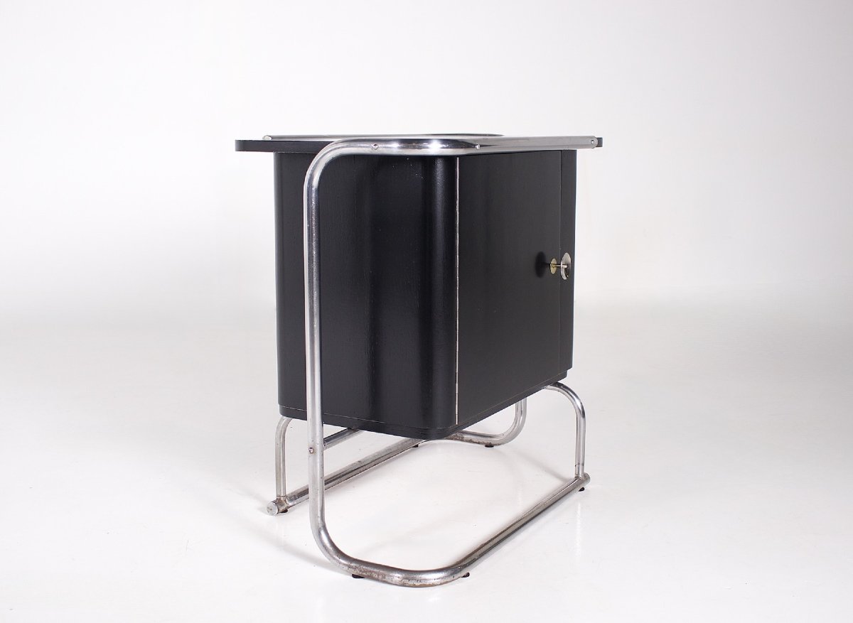 Bauhaus Side Table, 1920s–1930s.