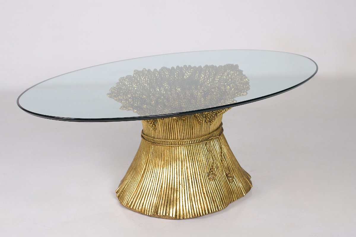Petite table d'appoint dorée , Italie, année 70.