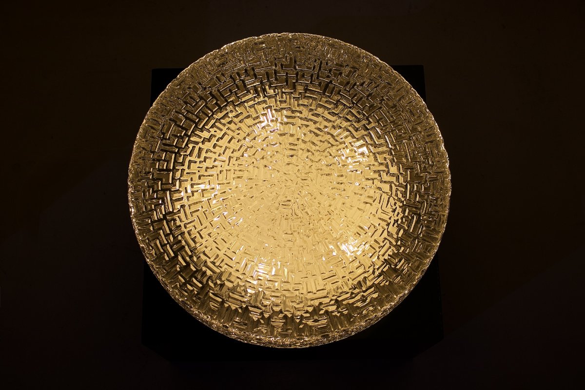 Imposante suspension en verre, années 70.