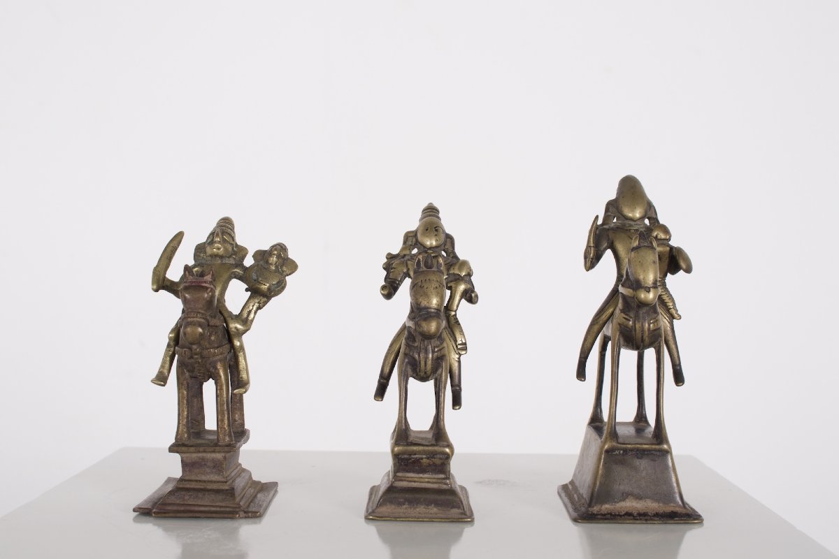 Three Bronze Statues Of Horsemen, Western India, 18th Century.-photo-2