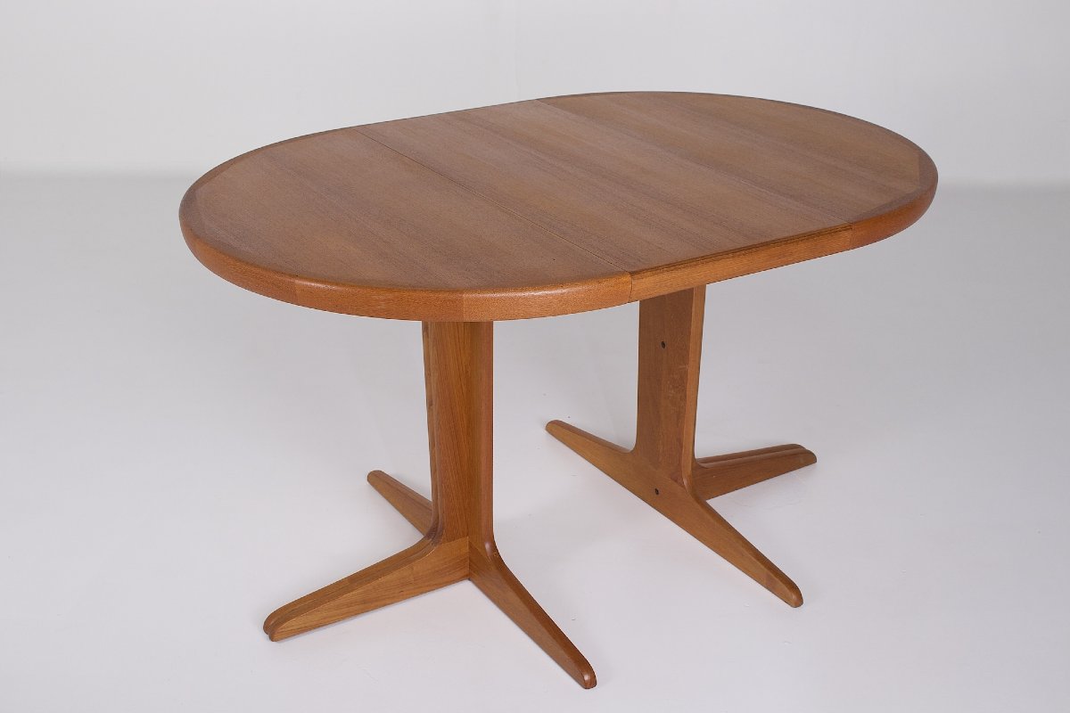 Small Round Teak Table With One Extension Leaf, Denmark, 1960s.-photo-1