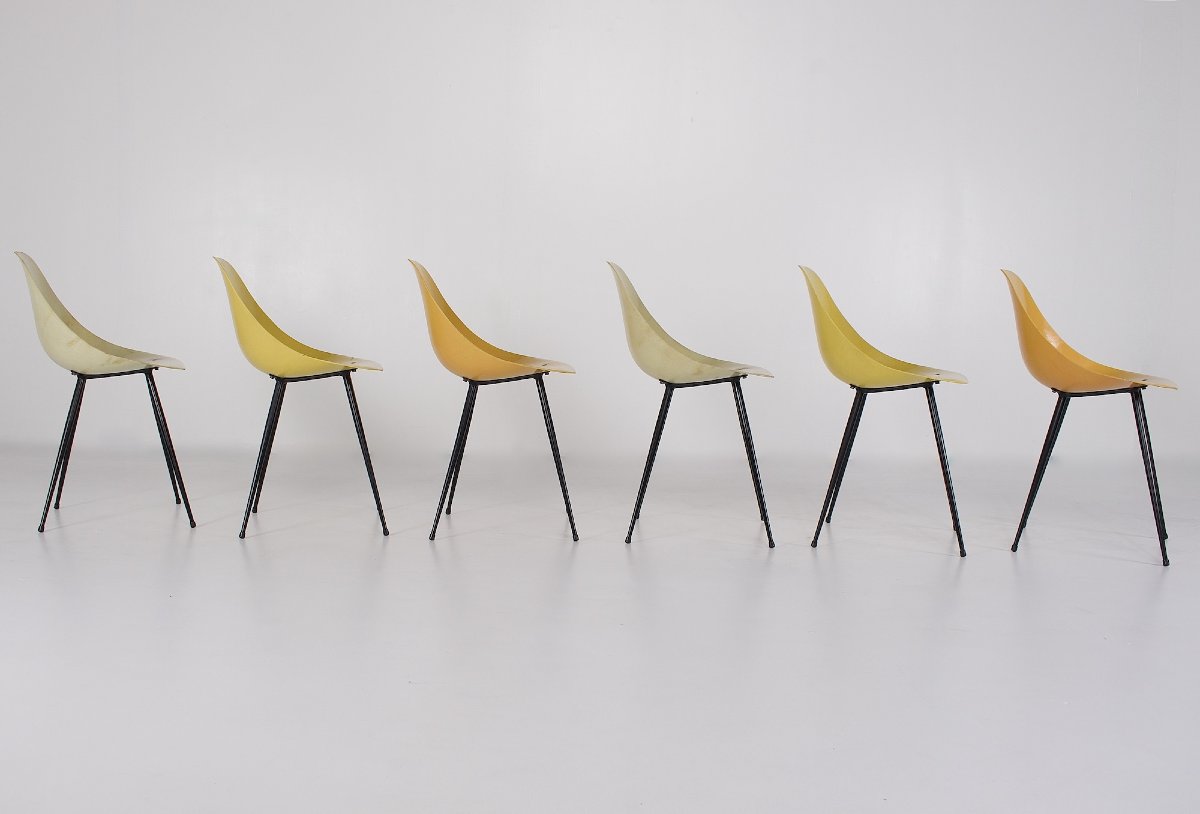 Chaises "Coccinelle" en fibre de verre, René-Jean Caillette, années 50.-photo-3