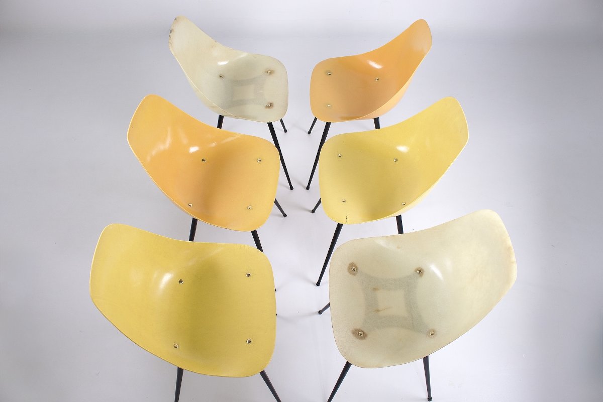 Chaises "Coccinelle" en fibre de verre, René-Jean Caillette, années 50.-photo-2
