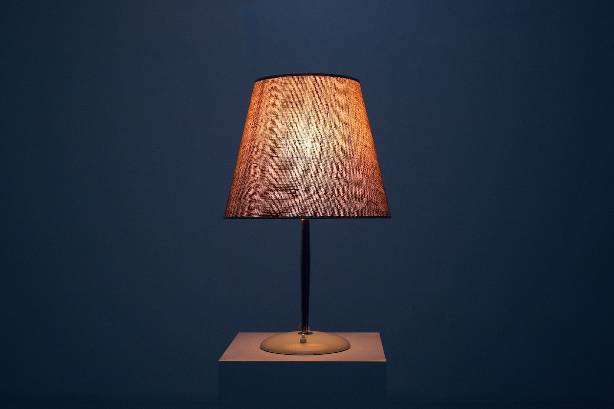 Lampe de bureau en toile et laiton, années 1950.-photo-4