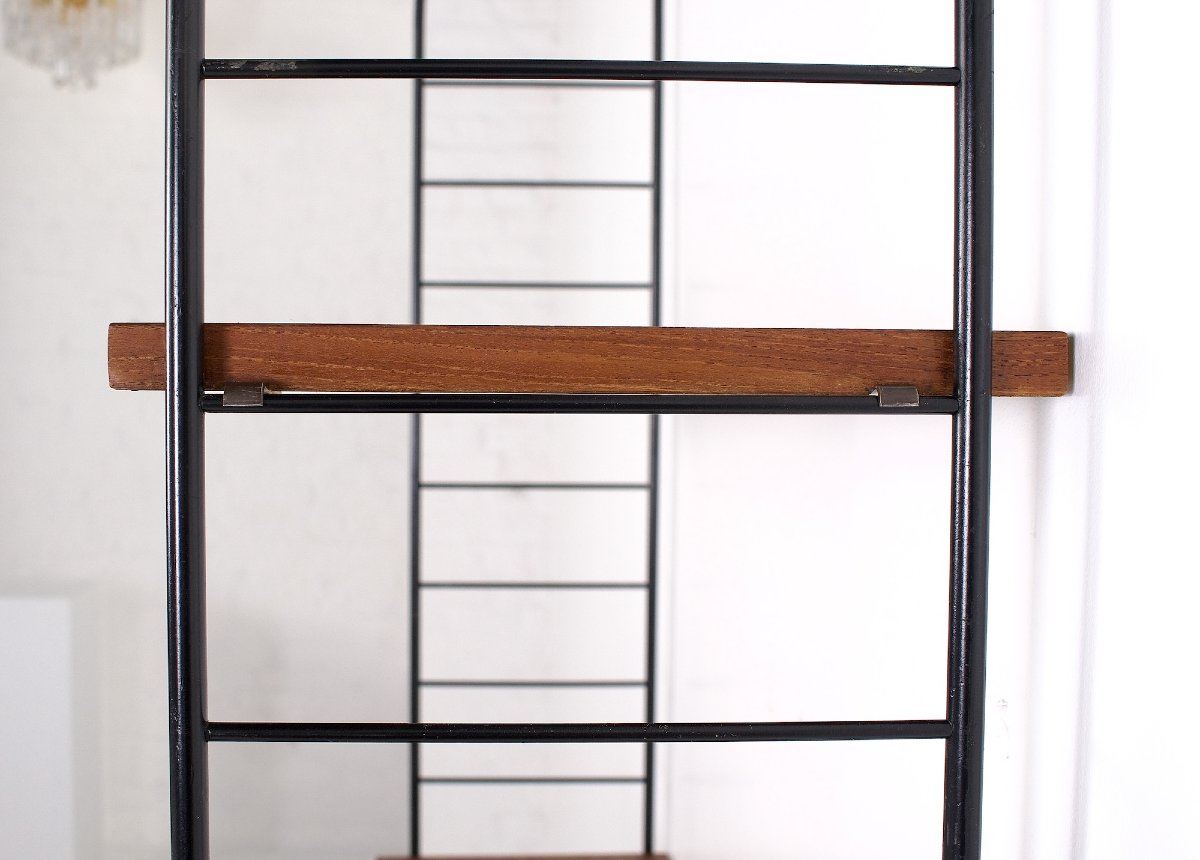Scandinavian-style Teak Wall Shelf.-photo-2