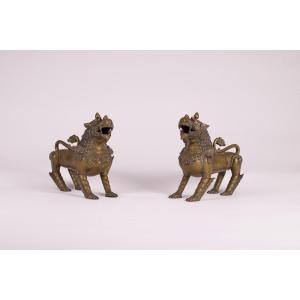  Paire De Lions Singha Gardiens De Temple Népalais En Bronze 