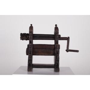 Séparateur de coton en bois , Timor Oriental.