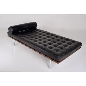 Barcelona Daybed In Black Leather Mies Van Der Rohe For Knoll