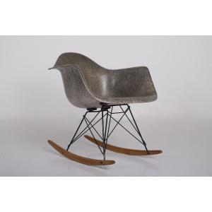 Chaise à bascule RAR Charles Eames Herman Miller et Zenith Plastics