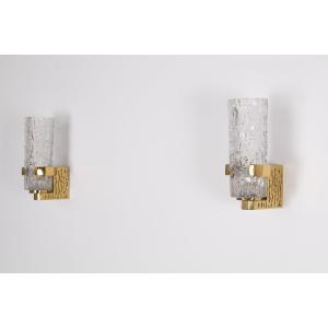 Paire d'appliques murales brutalistes en verre et laiton massif