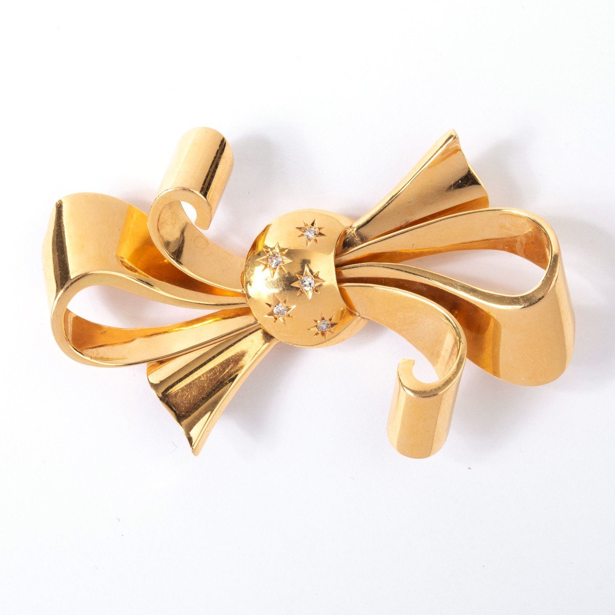 2822 – Broche Or Jaune Diamants Années 40-photo-3