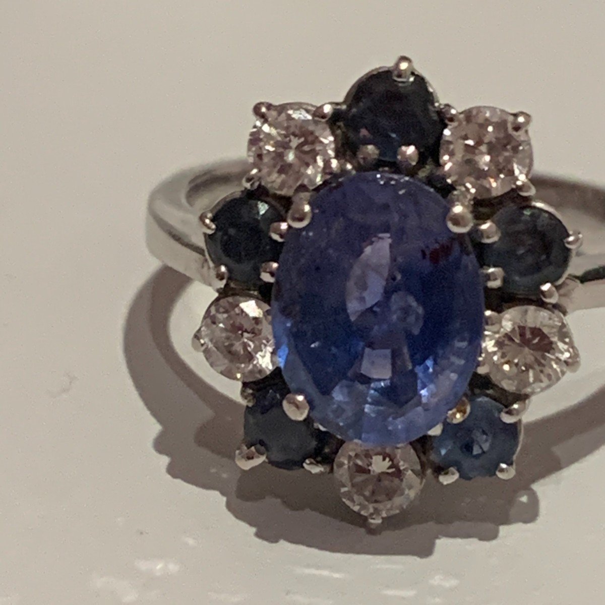 1815 – White Gold Tanzanite Sapphires Diamond Ring