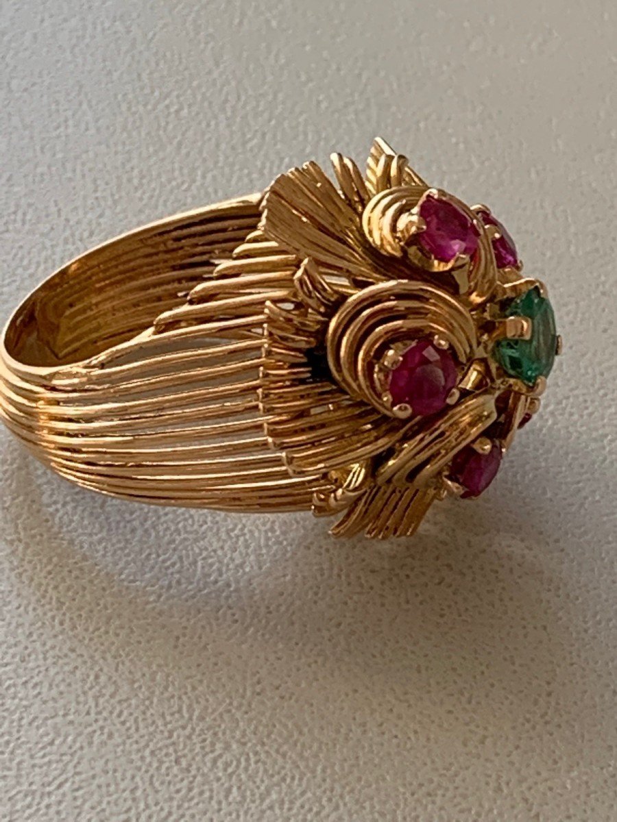 2140 – 1950s Yellow Gold Emerald Ruby Ring-photo-1