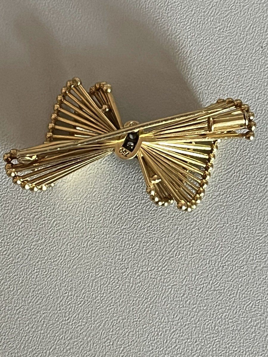 3947– Broche Nœud Or Jaune Diamants-photo-2