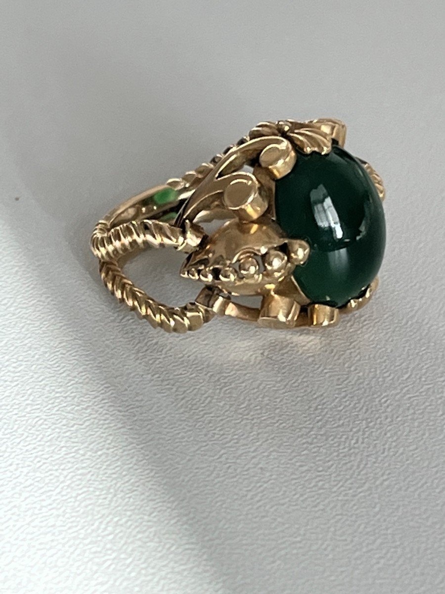 4035– 1950s Green Agate Yellow Gold Ring-photo-2