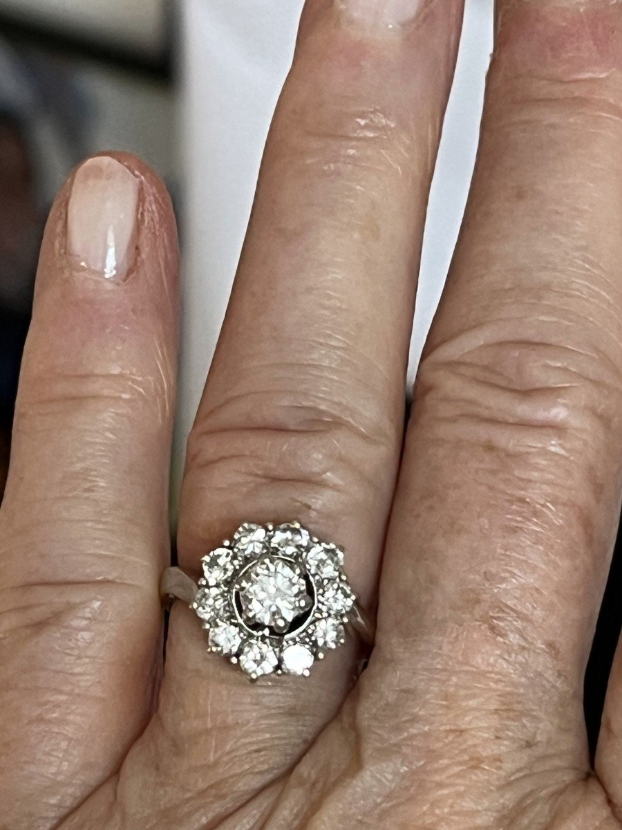 4165– Flower Ring Platinum White Gold Diamonds Years 1970-photo-2