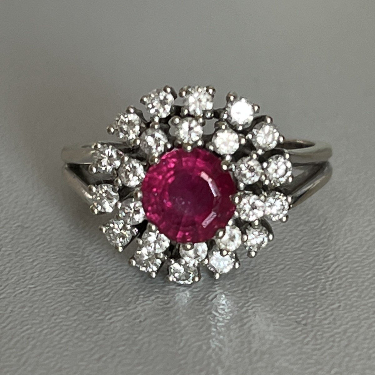 3960– Bague Fleur Or Gris Tourmaline Diamants