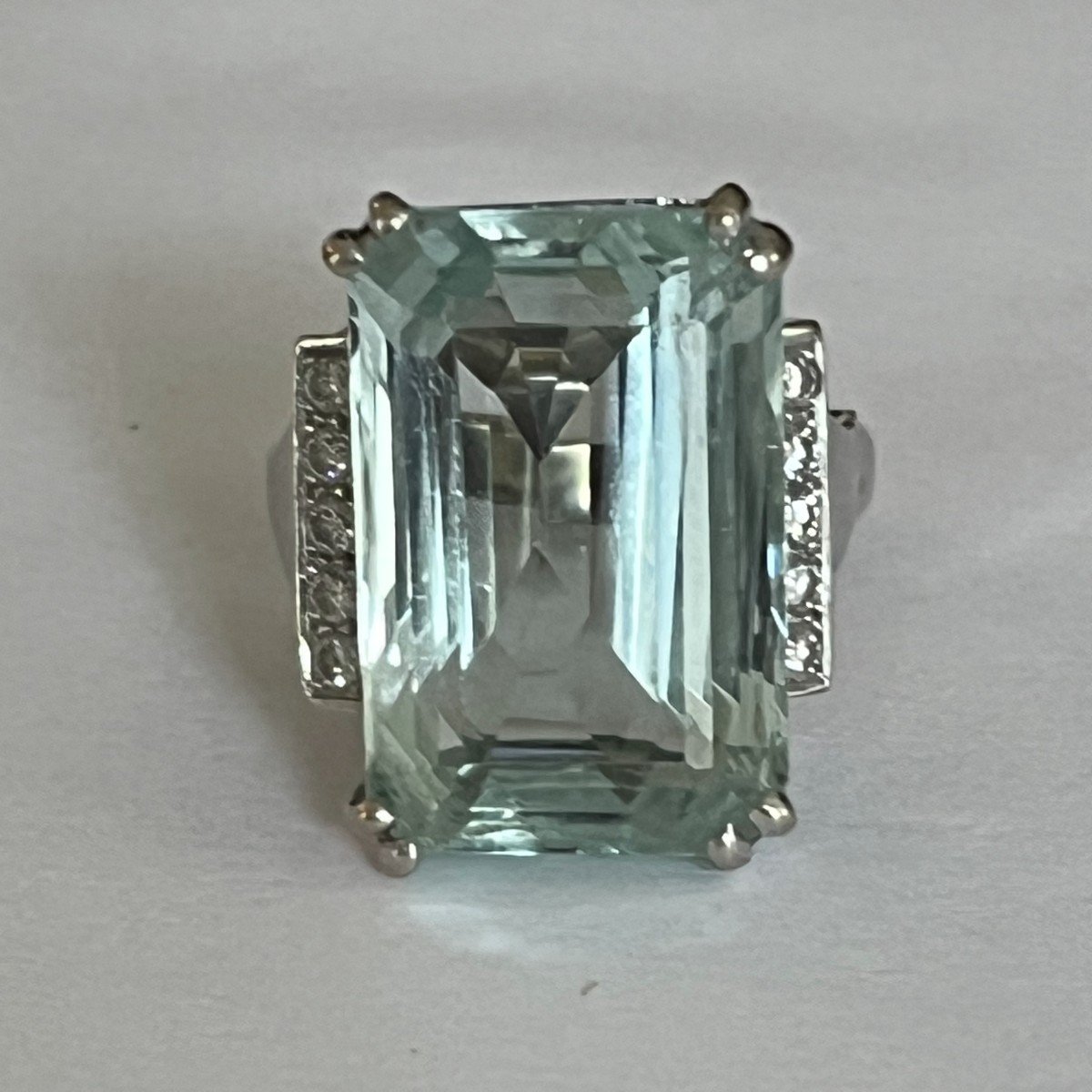 4481- Bague Art Deco Or Gris Aigue-marine Diamants