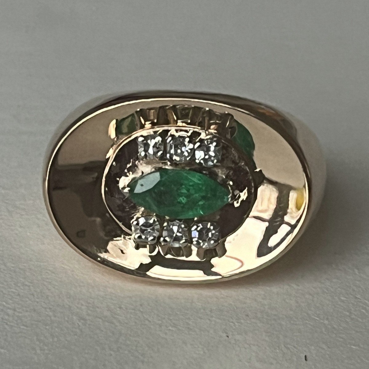 4871- Yellow Gold Emerald Diamond Signet Ring