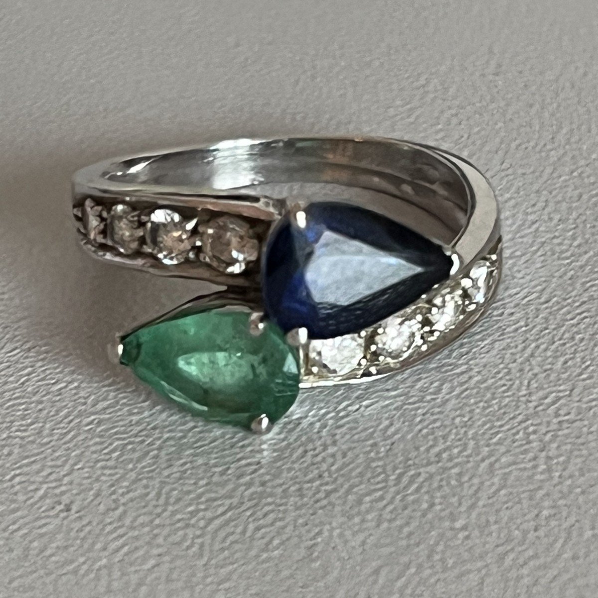 4965- White Gold Sapphire Emerald Diamonds Cross Ring