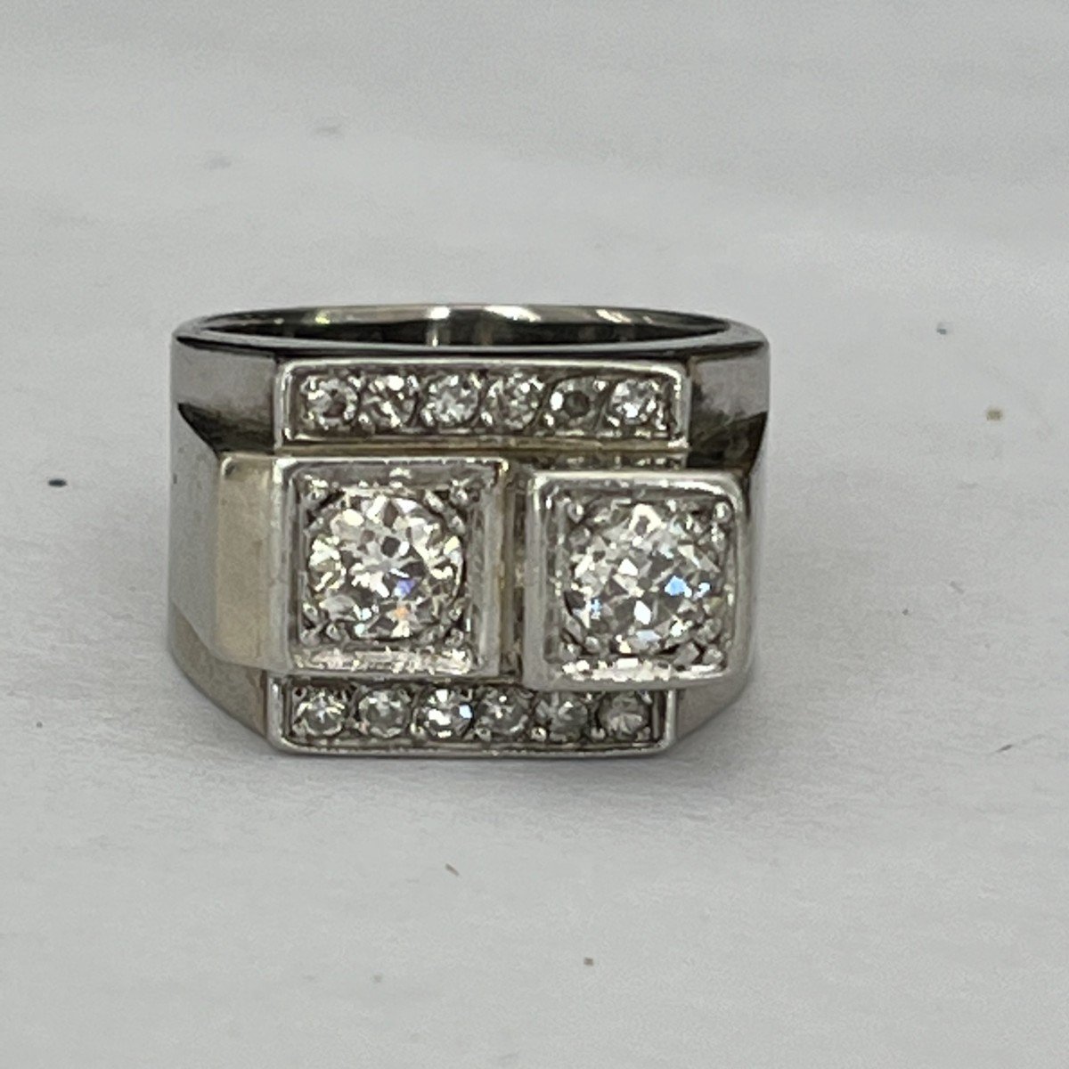 4316- Bague Art Deco Or Gris Platine Diamants