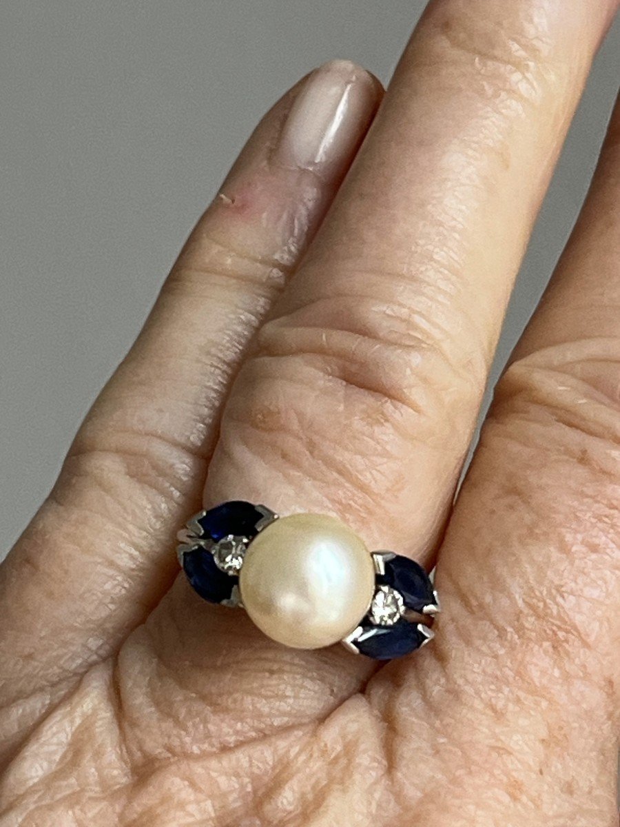5259- White Gold Pearl Sapphires Diamonds Ring-photo-1