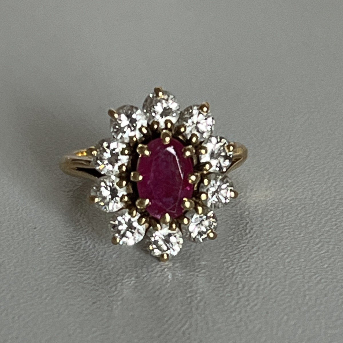 4205- Pompadour Ring Yellow Gold Ruby Diamonds 1.50 Ct