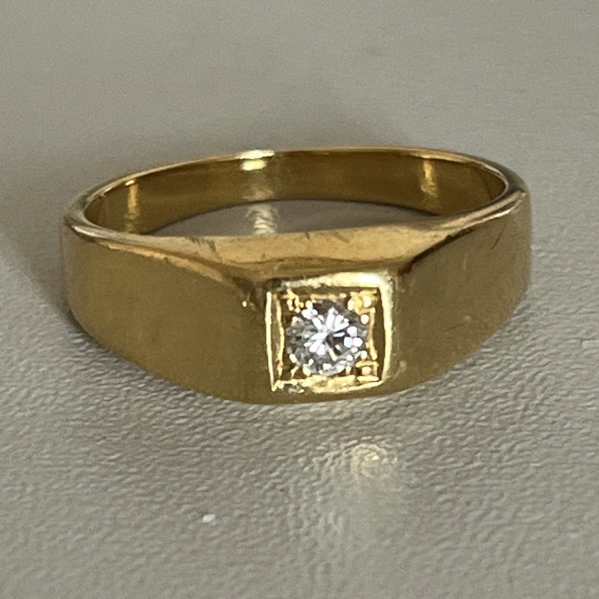 5515- Yellow Gold Diamond Bangle Ring