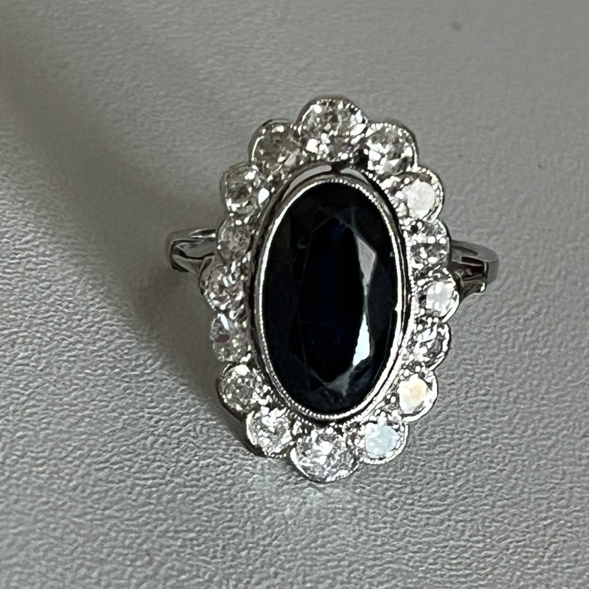 5520- Pompadour Ring Old Platinum Sapphire Diamonds